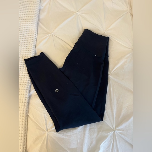 Lululemon Wunder Train Curve Navy Leggings - Picture 2 of 3